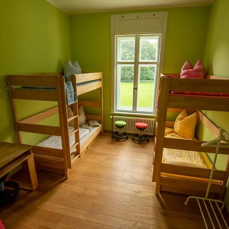 Familienhotel Schloss Leizen Bioverpflegung 4*