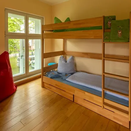 Familienhotel Schloss Leizen Bioverpflegung Hotel 4*