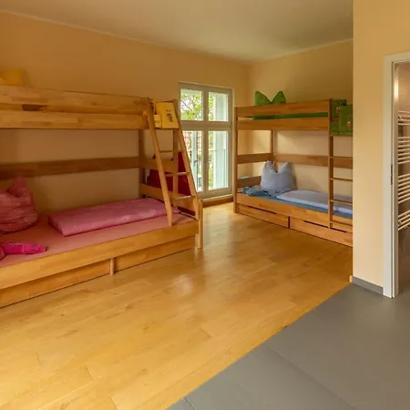 Hotel Familienhotel Schloss Leizen Bioverpflegung 4*