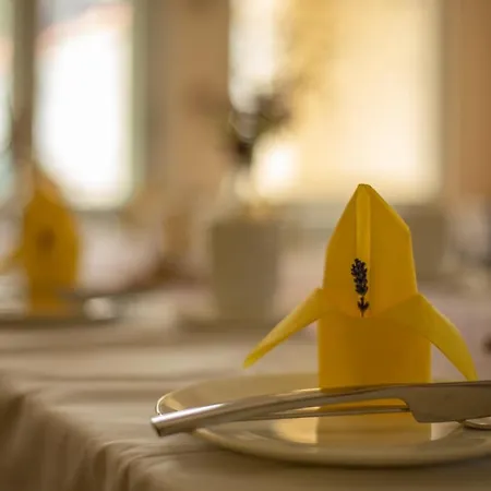 Familienhotel Schloss Leizen Bioverpflegung Hotel