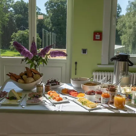 Familienhotel Schloss Leizen Bioverpflegung 4*
