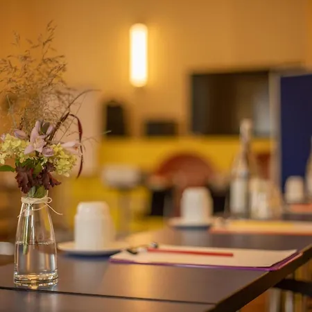 Familienhotel Schloss Leizen Bioverpflegung 4* Leizen