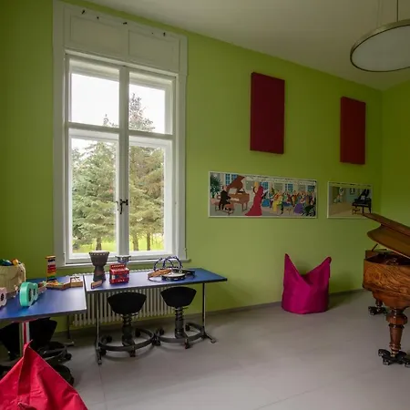 Familienhotel Schloss Leizen Bioverpflegung Hotel