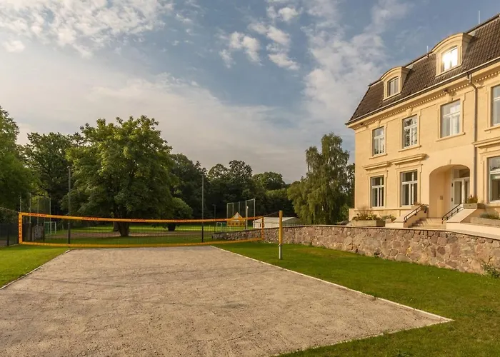Hotel Familienhotel Schloss Leizen Bioverpflegung Leizen