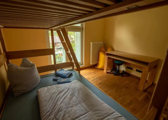 Familienhotel Schloss Leizen Bioverpflegung 4* Leizen