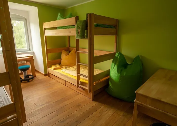 Familienhotel Schloss Leizen Bioverpflegung Hotel 4*