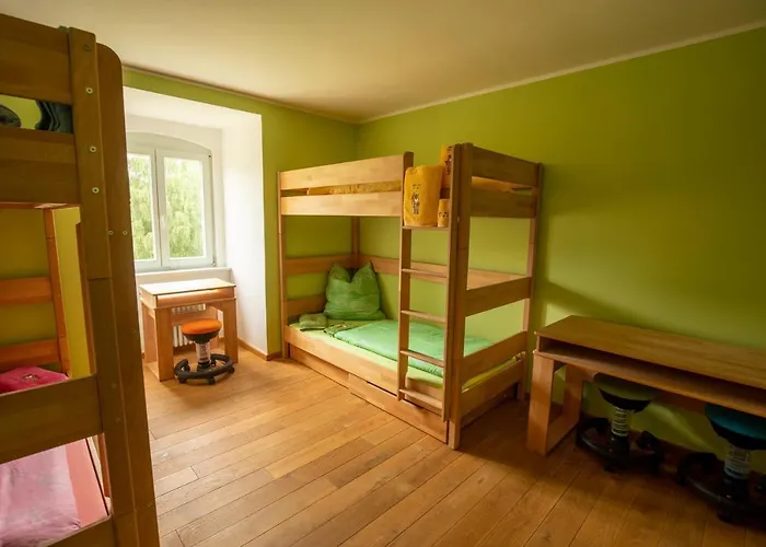 Familienhotel Schloss Leizen Bioverpflegung 4*