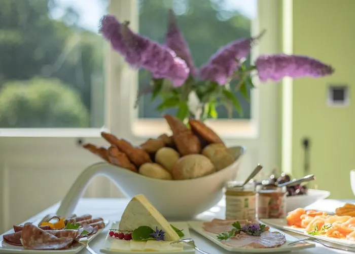 Hotel Familienhotel Schloss Leizen Bioverpflegung 4*